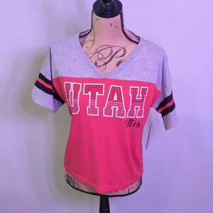 Utah Utes V-Neck T-Shirt